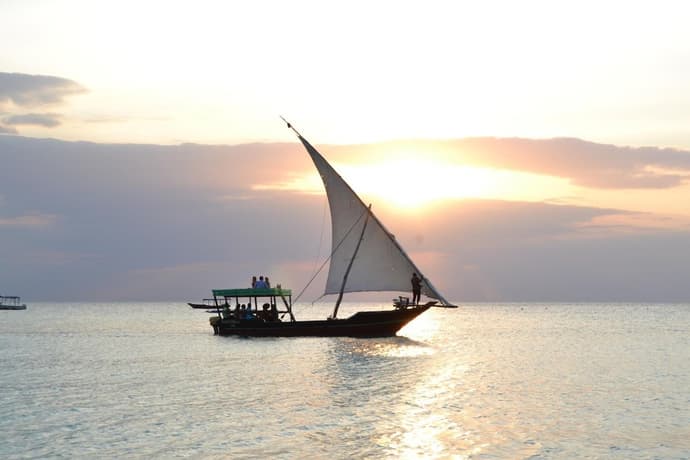 Union Beach Bungalows, Primary image