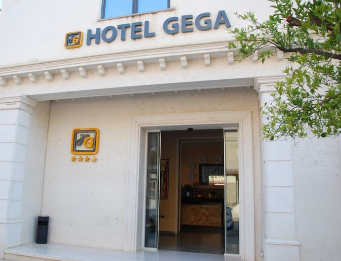 Hotel Gega, Primary image