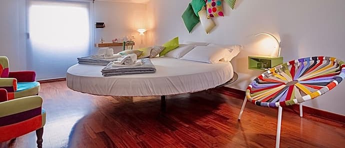 P&G Design, Primary image