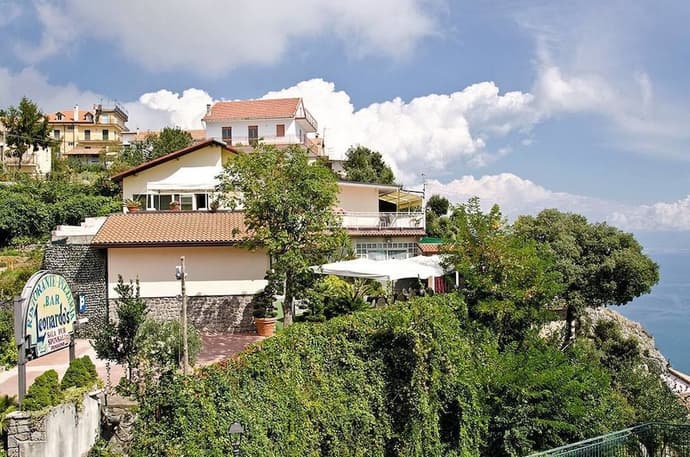 Leonardo's B&B, Primary image