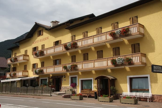 Hotel Belvedere, Primary image
