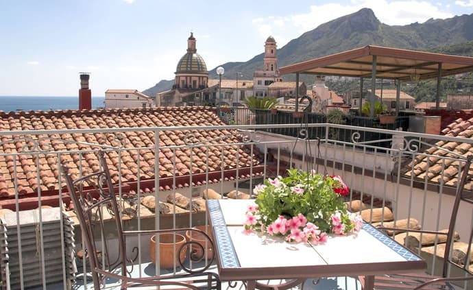 Elisa B&B, Primary image