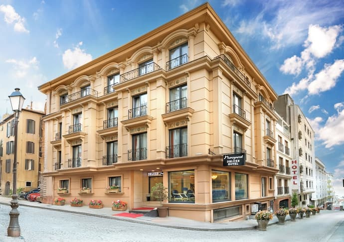 Deluxe Newport Hotel - Old City, Primary image