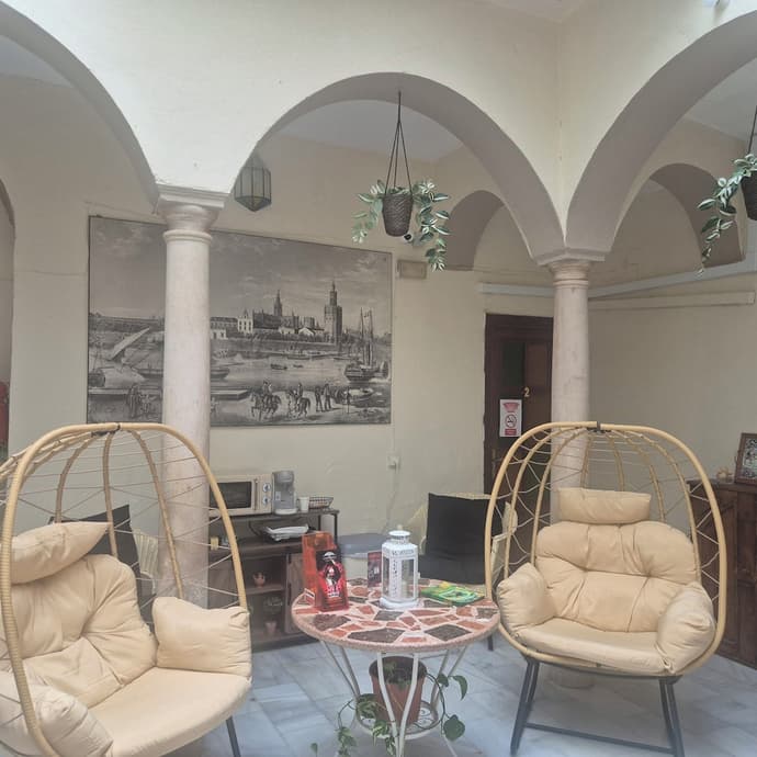 Pensión Javier, Primary image