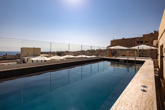 Palais Le Brun, Primary image