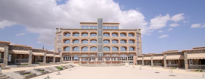 Sama Hotel, Primary image