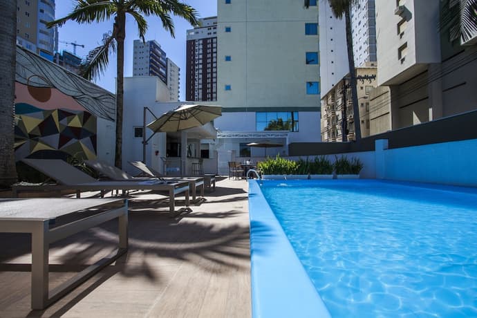 Santa Inn Hotel, Primary image