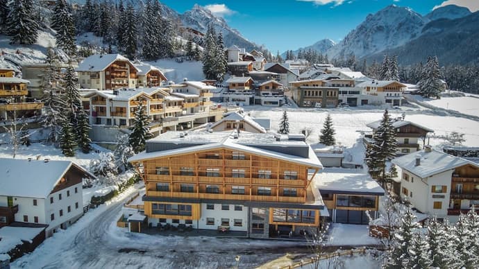 Hotel Gran Pre, Primary image