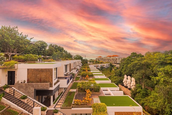 The Sterling Villas, Primary image