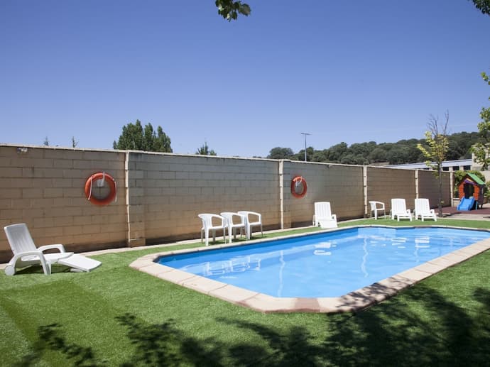 Hotel Cadosa, Primary image