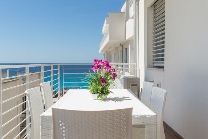 Spuma di Mare, Primary image