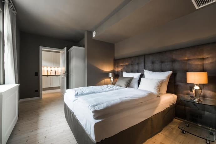 BS Luxury Apartment, Primary image