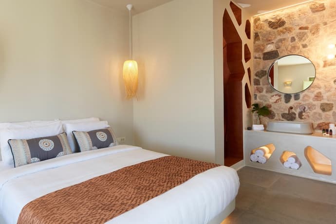 Aeon Suites - Adults Only, Primary image