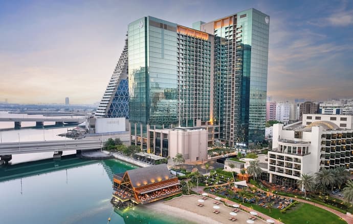 Beach Rotana Residences, Primary image