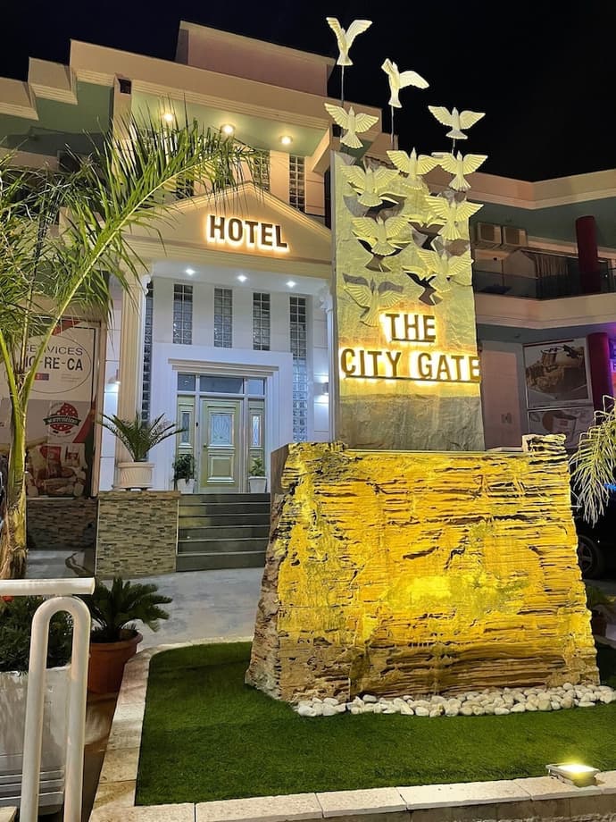 The City Gate Hotel, Primary image