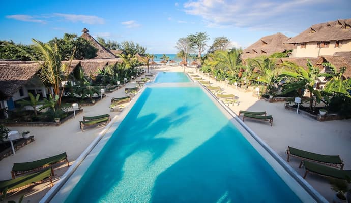 Fun Beach Hotel, Primary image