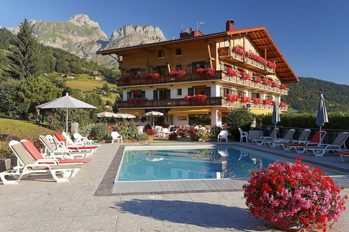 Le Chamois d'Or, Primary image