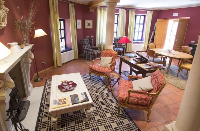 Hotel Sara De Ur, Lobby sitting area