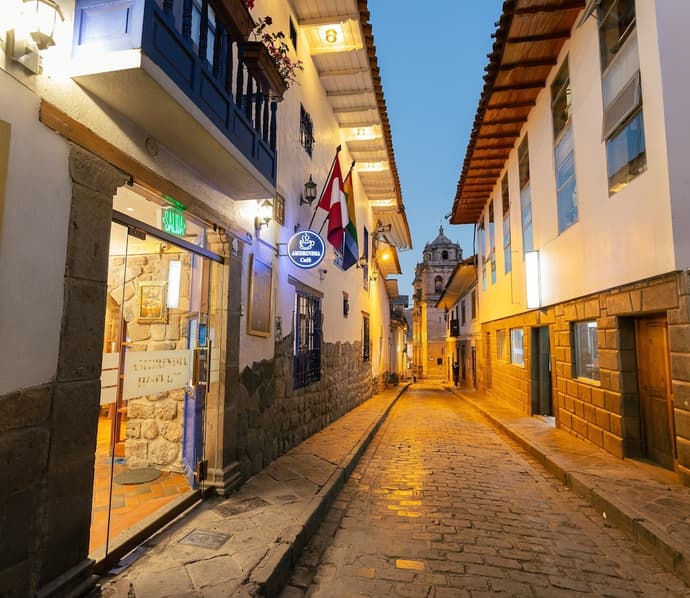 Amerindia Hotel, Primary image