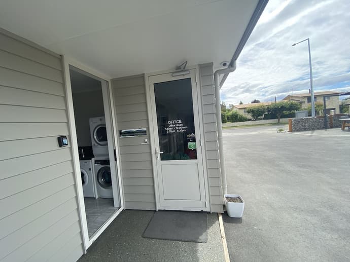 BigSky Motels, Reception