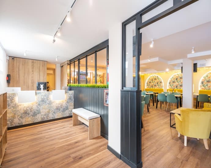 Hotel Zen Airport with Free shuttle, Reception