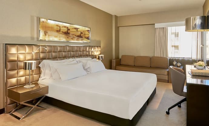 NH Coimbra Dona Inês, Primary image