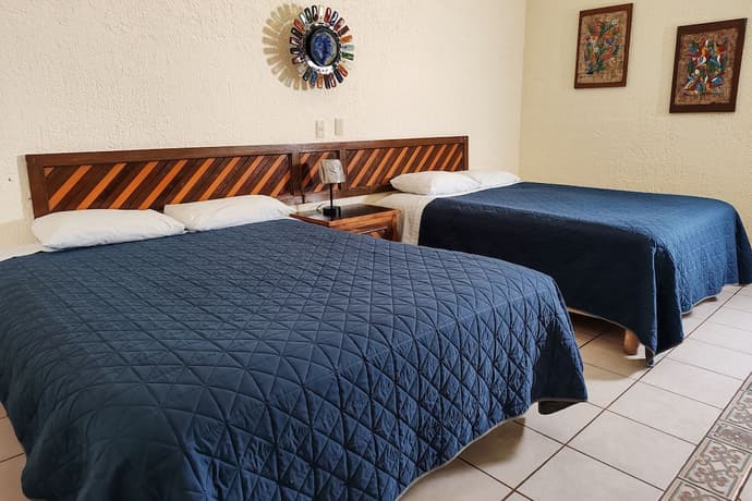 The Halfwaiy Inn, Primary image