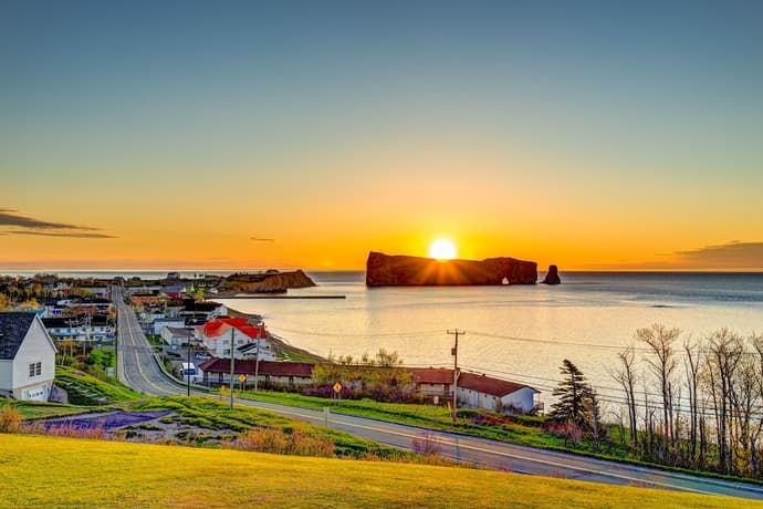 Riotel Percé, Primary image