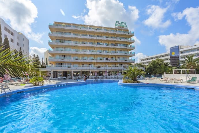 BJ Playa Blanca, Primary image