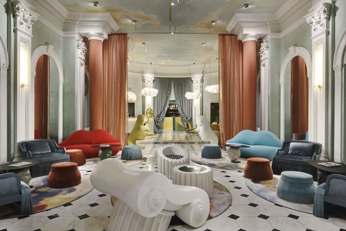 Leon's Place Hotel, Primary image