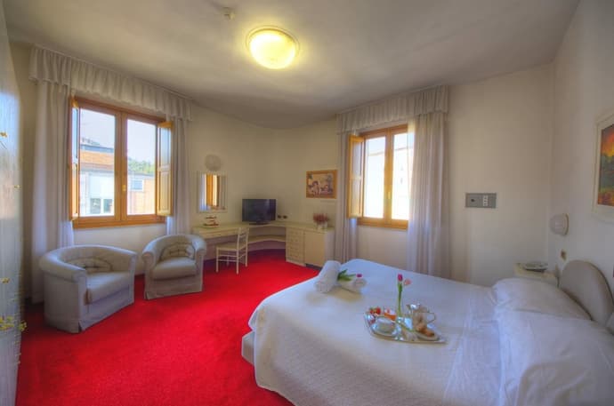 Grand Hotel Milano, Primary image