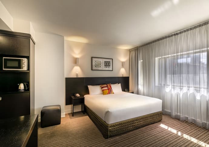 Causeway 353 Hotel, Primary image