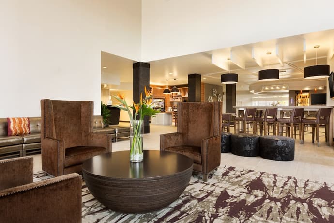 DoubleTree by Hilton Hotel Oklahoma City Airport, Lobby lounge