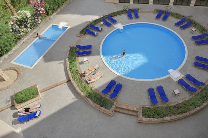 JAZ Neo Ivory, Primary image