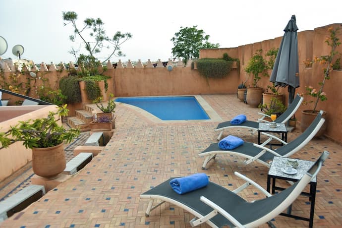 Riad Yacout, Primary image