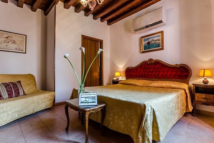 Hotel Ariel Silva, Primary image