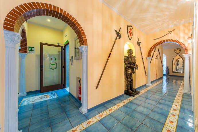 Albergo Riviera, Primary image