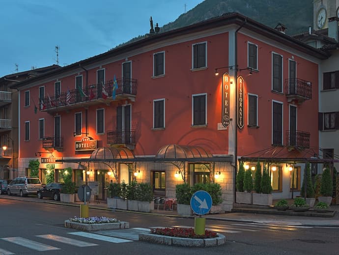 Bes Hotel Papa San Pellegrino Terme, Primary image