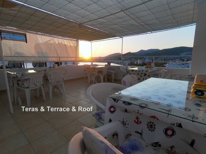 Merhaba Pansiyon, Primary image