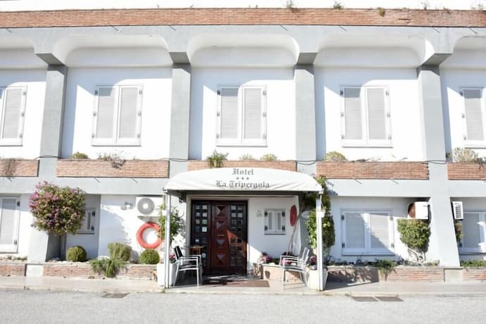 La Tripergola, Primary image