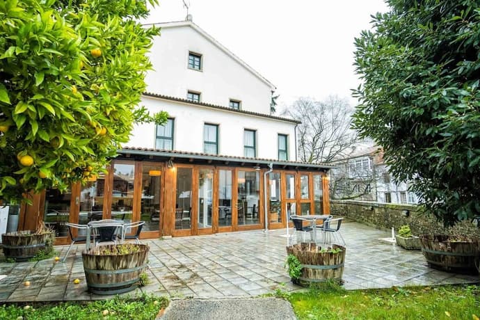 Hotel Alda Bonaval, Primary image