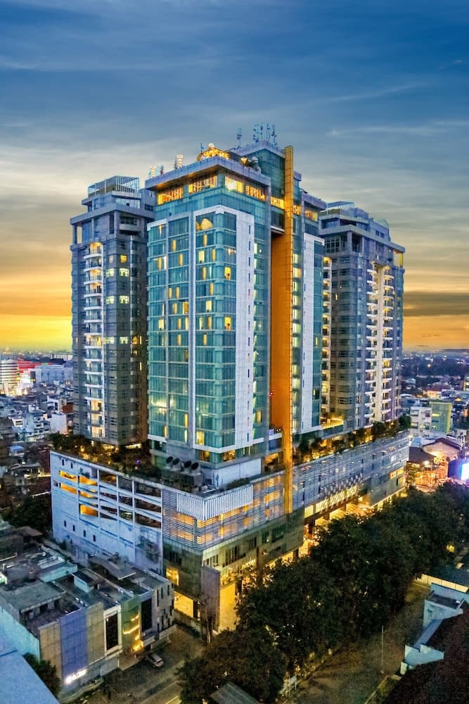 Cambridge Hotel Medan, Primary image