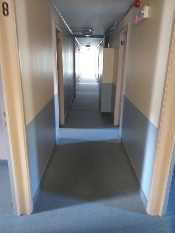 Family Hotel, Primary image