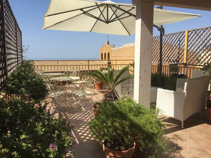 PortAtenea Atenea Collection, Primary image