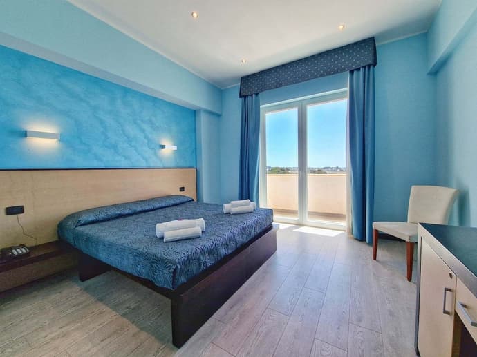 Hotel Jonico, Primary image