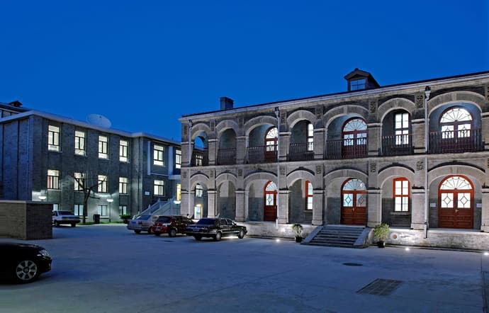 King Parkview Hotel, Primary image