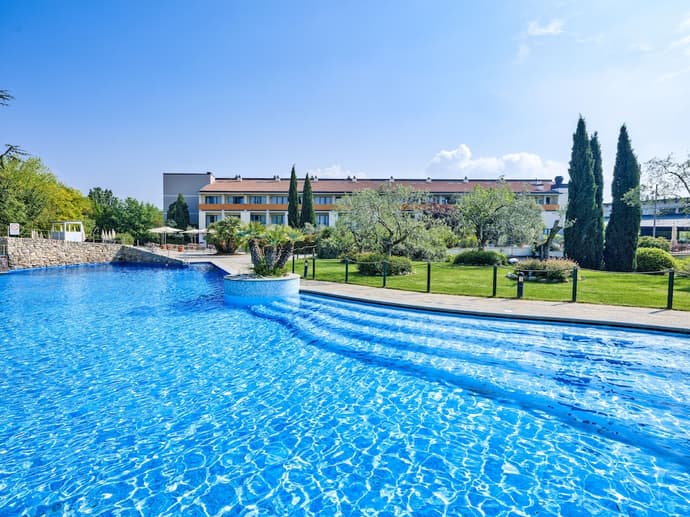 Parc Hotel, Primary image