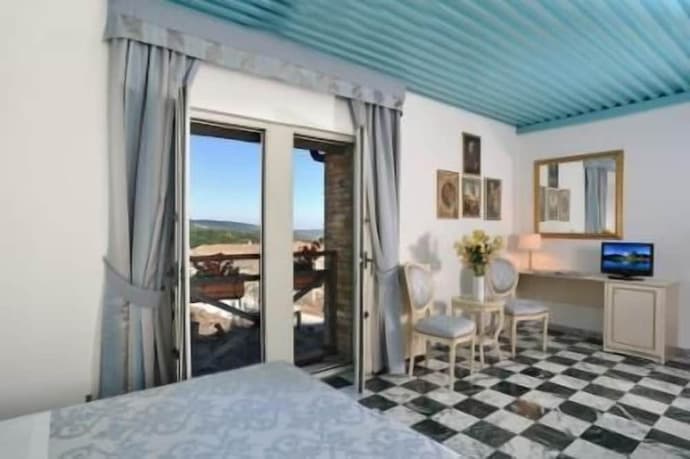 Hotel Raffaello, Primary image