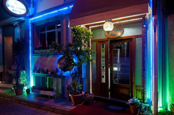 Blue Tuana Hotel, Primary image