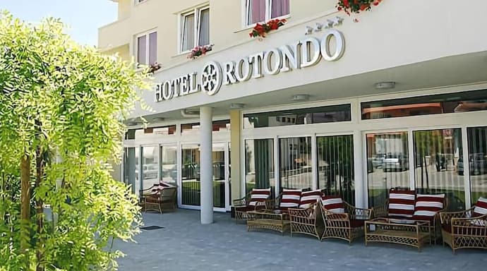 Hotel Rotondo, Primary image